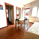 Lovely Flat With Pool-beahost *