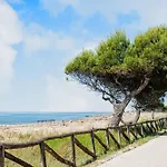 Lovely Flat With Pool-beahost Appartamento