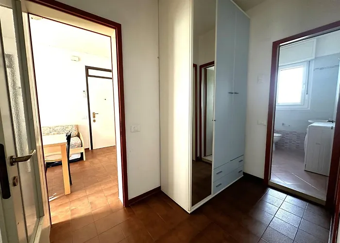 Lovely Flat With Pool-beahost *