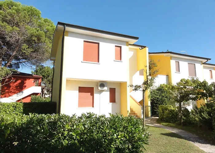 Lovely Flat With Pool-beahost Bibione