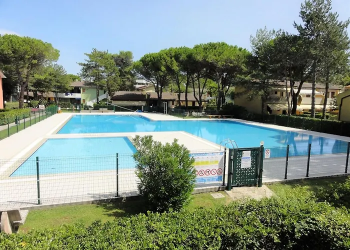 Lovely Flat With Pool-beahost Διαμέρισμα
