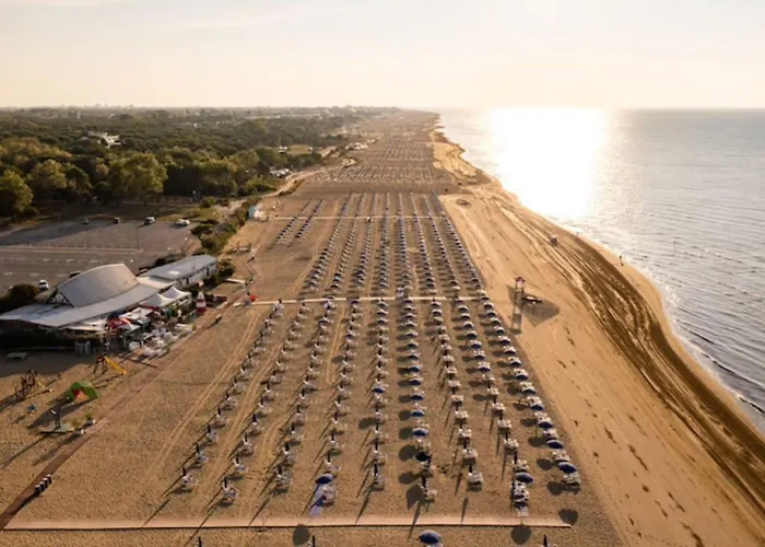 Lovely Flat With Pool-beahost Μπιμπιόνε